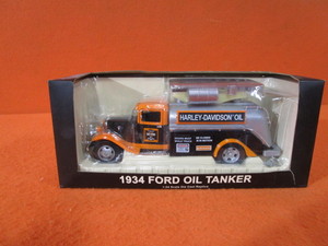 124th Harley Davidson 1934 Ford Oil Tanker