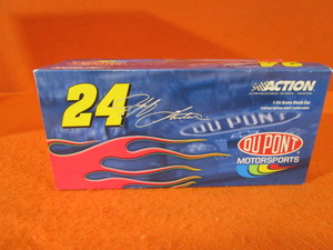 124th Jeff Gordon Action Die-Cast Car