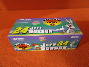 124th Jeff Gordon Action Die-Cast Car