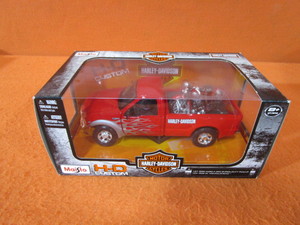 127th Harley Davidson 1999 Ford F350 Pickup & 124th 1936 EL Knucklehead Motorcycle