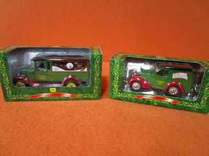John Deere 1927 Graham Panel Van & 1938 Bantom Panel Van