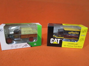 John Deere 1931 Hawkeye Crate Delivery Truck & Caterpillar 1931 Hawkeye Truck