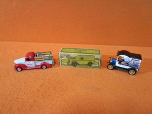 Country General 1940 Ford Pickup, Remington 1912 Ford Model T Delivery & 1936 Ford Panel van