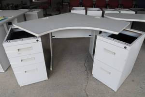 CORNER TABLE  DESK WITH FILE CABINENTS