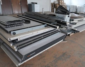 2 LARGE PALLETS OF ROOM DIVIDERS PLUS MULTIPAL OFFICE FLOOR MATS