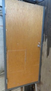 DOORS WITH FRAMING