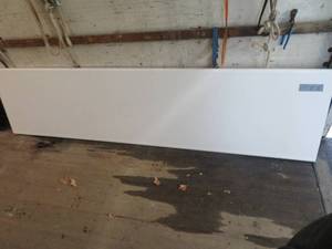 WHITE COUNTER TOP
