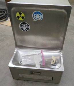WATER FOUNTAIN