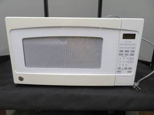 GE LARGE MICROWAVE