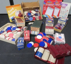 HUGE LOT OF VINTAGE  ANTIQUE POKER CHIPS