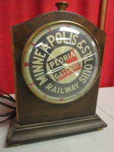 lot 201 image: VINTAGE MINNEAPOLIS & ST. LOUIS RAILWAY PEORIA GATEWAY CLOCK