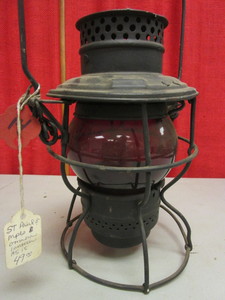 lot 202 image: VINTAGE ADLAKE ST. PAUL MINNEAPOLIS #250 RAILROAD LANTERN