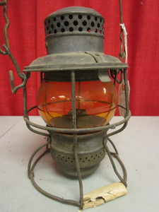 lot 203 image: VINTAGE ADLAKE-KERO C.M.ST P&P CANADA 1921-1923 GLOBE AMBER SMOOTH RAILROAD LANTERN