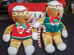 lot 71 image: Vintage Christmas Plush Gingerbread Man and Woman, Santas. Elves and Pillow