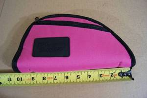 lot 208 image: Pro Shooter Pink Soft Handgun Case