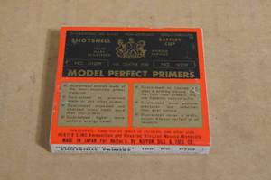 lot 186 image: 100 Herters Model Perfect H209 Shotshell Primers