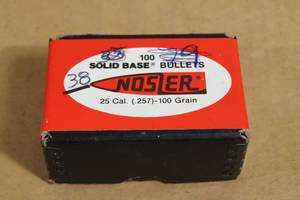 lot 195 image: 38 Nosler Solid Base 25 Cal 100 Gr Boat Tail Ballistic Tip Bullets