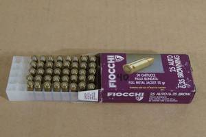 lot 130 image: 40 Fiocchi .25 Auto 50 Gr FMJ Ammo