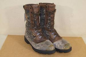 lot 47 image: Rocky Bobcat Hi Gore-Tex Camo Boots - Size 11
