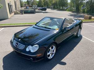lot 2 image: 2005 Mercedes CLK 320 Convertible
