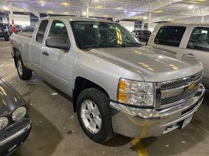 lot 14 image: 2013 Chevrolet Silverado 1500 LT 4x4