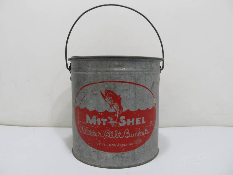Vintage Fishing MIT-SHEL Minnow Bucket, Large Little Canada Estate Auction  - Antiques Collectibles & MORE!!