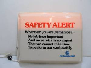 lot 21 image: Working Vintage Northwestern Bell Telephone Lighted Sign