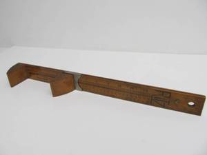 lot 73 image: Antique RITZ Shoe Size Measuring Tool