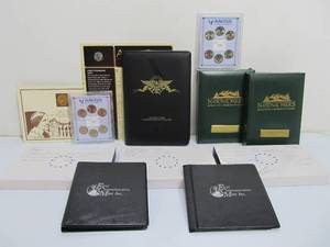lot 258 image: Lot of Assorted US & Collector Coins