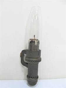lot 289 image: Antique The Safety Co. New York Railroad mail Car Safety Lamp