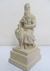lot 326 image: Vintage Austin Productions Michelangelo Mose Sculpture