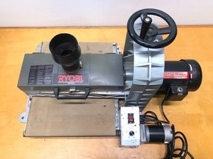 lot 7 image: Working RYOBI Model WDS1600 Cantilevered Drum Sander