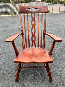 lot 357 image: Vintage 1930s Era Deco MILES STANDISH Furniture Line Tall Back Armchair