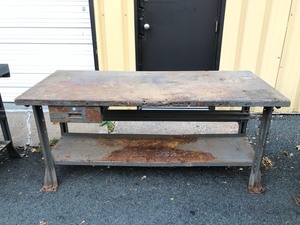lot 371 image: Heavy Duty Duty Industrial Steel Workbench #2