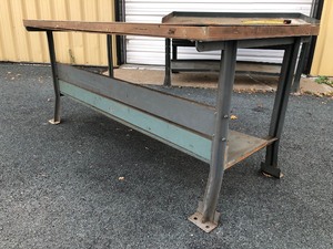 lot 373 image: Heavy Duty Duty Industrial Steel Workbench #4