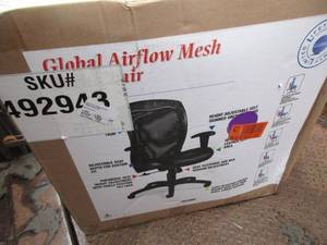 lot 5 image: Airflow Mesh Chair
