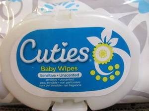lot 126 image: Baby Wipes