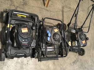 lot 35 image: Lot of 3 Assorted Lawn Mowers Customer Returns See Pictures