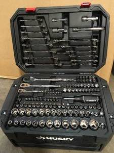 lot 36 image: Mechanics Tool Set (290-Piece) by Husky Customer Returns See Pictures