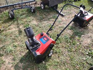 Toro Powerlite 96 cc. 16 Snow Blow...