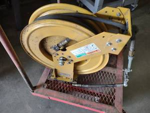 Graco 224-050 Oil Hose Reel with Ho...