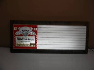 lot 4 image: VINTAGE BUDWEISER BEER CLYDESDALE LIGHTED PRICEMESSAGE BOARD SIGN - NICE - WORKS - GREAT PIECE - APPROX 33 BY 14 - SEE PICTURES