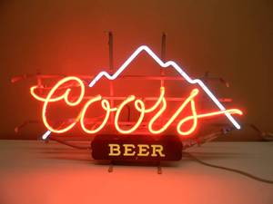 lot 62 image: VINTAGE COORS BEER NEON LIGHT - OLD SCHOL - WORKS - APPROX 28 BY 16 - NICE - SEE PICTURES
