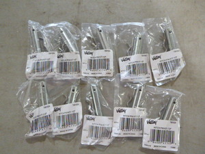lot 38 image: 10 Valley Hitch Pin Kits