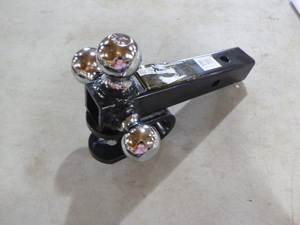 lot 43 image: Valley Tri-Ball Trailer Hitch Mount