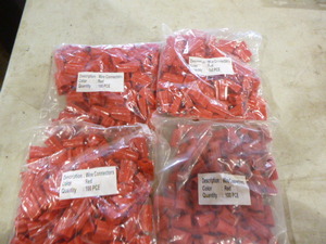 lot 100 image: 4 Bags of Red Wire Connectors