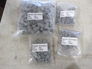 lot 102 image: 4 Bags of Grey Wire Connectors