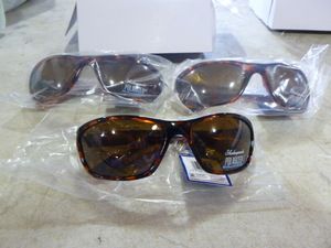 lot 206 image: 3 Pair of Shakespeare Polarized Sunglasses
