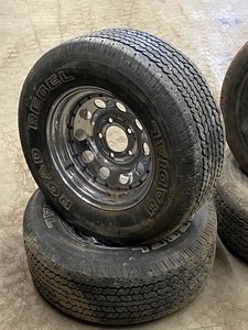 Set Of (4) Wheels & Tires