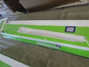 Commercial Electric 4 ft. 64-Watt E...